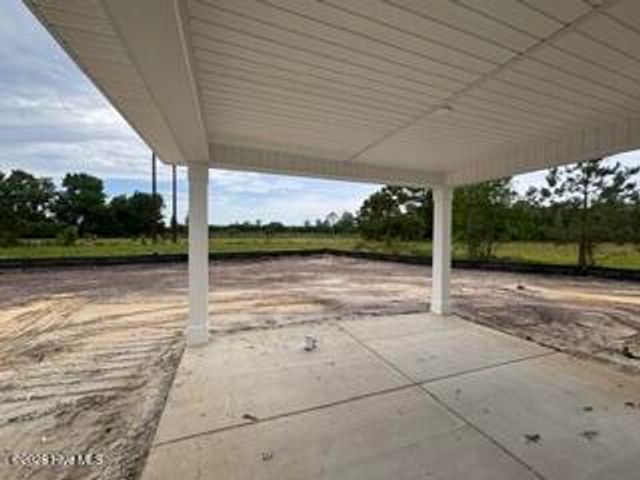 280 Eastwood Drive, Wallace, NC 28466