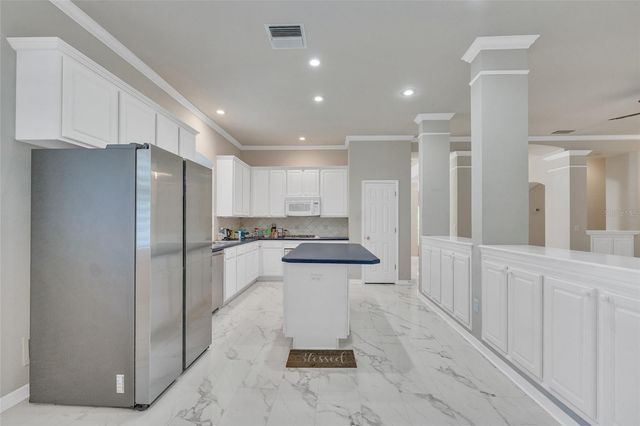 10218 SHADOW BRANCH DRIVE, Tampa, FL 33647