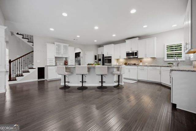 5599 Rapallo Terrace, Sugar Hill, GA 30518
