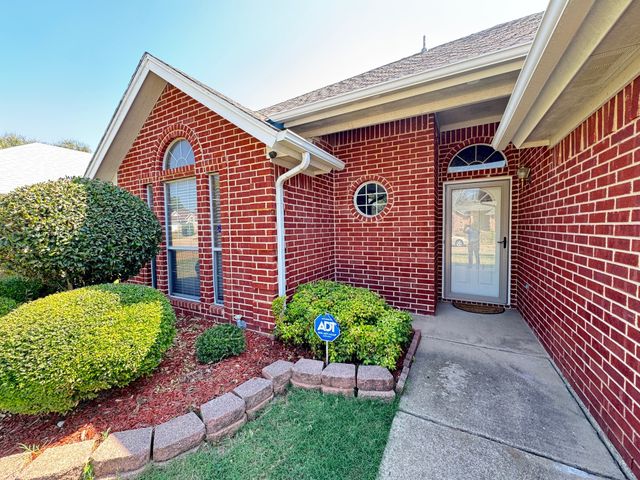 3400 Jack Atkins Court, Haltom City, TX 76117