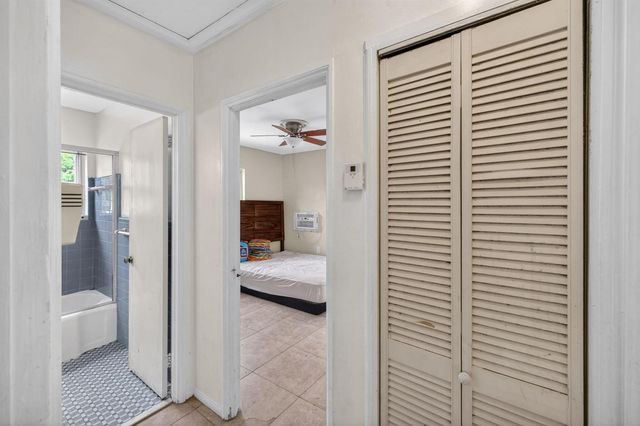 841 SW 18th Court, Fort Lauderdale, FL 33315