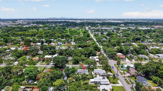 841 SW 18th Court, Fort Lauderdale, FL 33315