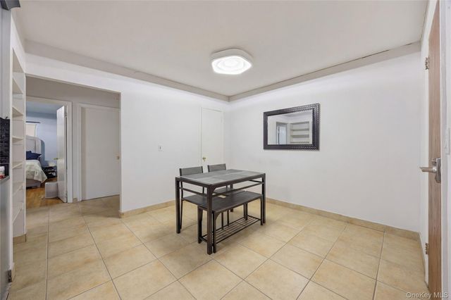 867 Kinsella Street, Bronx, NY 10462