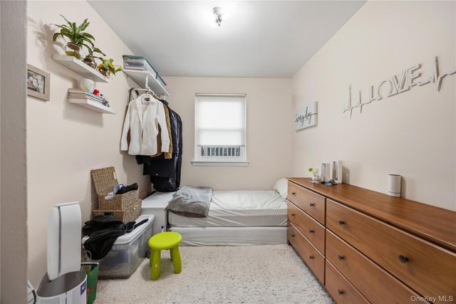 867 Kinsella Street, Bronx, NY 10462