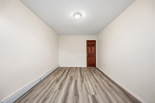 867 Kinsella Street, Bronx, NY 10462