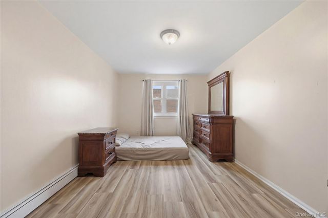 867 Kinsella Street, Bronx, NY 10462