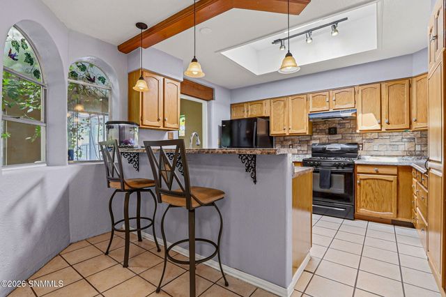 2822 Buena Vida Court, Las Cruces, NM 88011