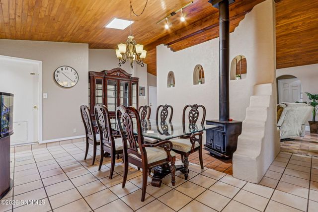 2822 Buena Vida Court, Las Cruces, NM 88011