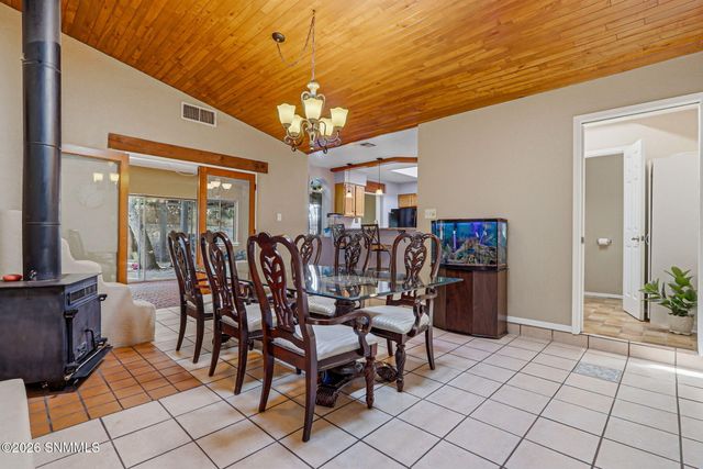2822 Buena Vida Court, Las Cruces, NM 88011