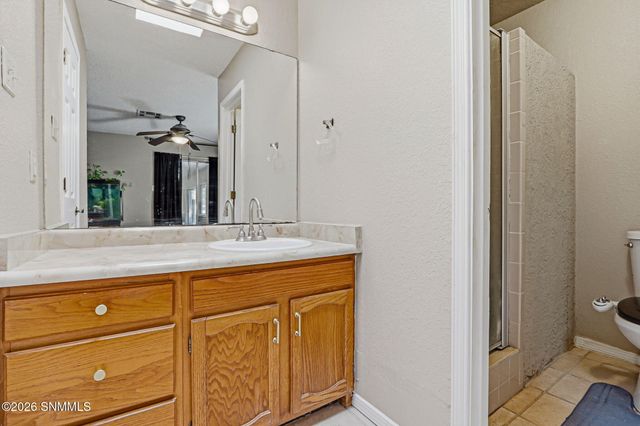 2822 Buena Vida Court, Las Cruces, NM 88011