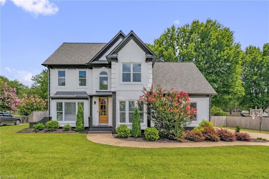 2802 Norwell Court, Oak Ridge, NC 27310