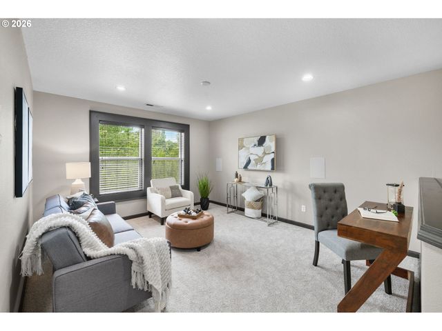 1360 Ne COHO Ct, Troutdale, OR 97060