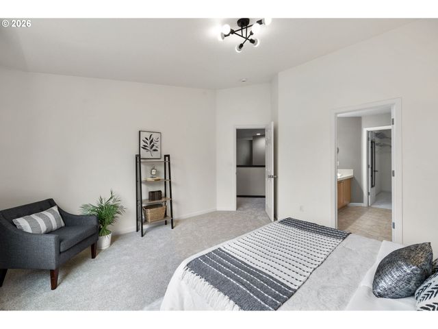 1360 Ne COHO Ct, Troutdale, OR 97060