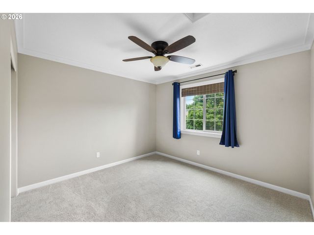 1360 Ne COHO Ct, Troutdale, OR 97060