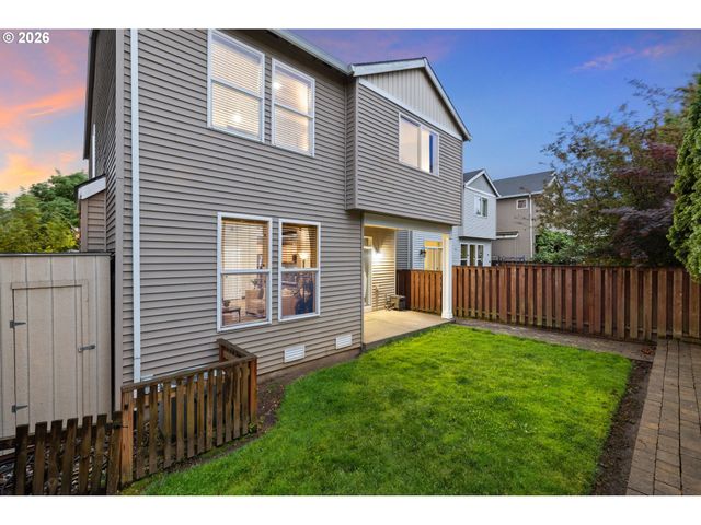 1360 Ne COHO Ct, Troutdale, OR 97060