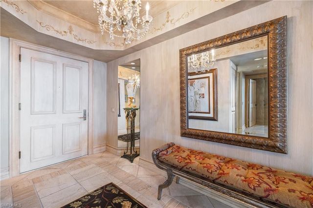 8231 Bay Colony DR 1604, Naples, FL 34108