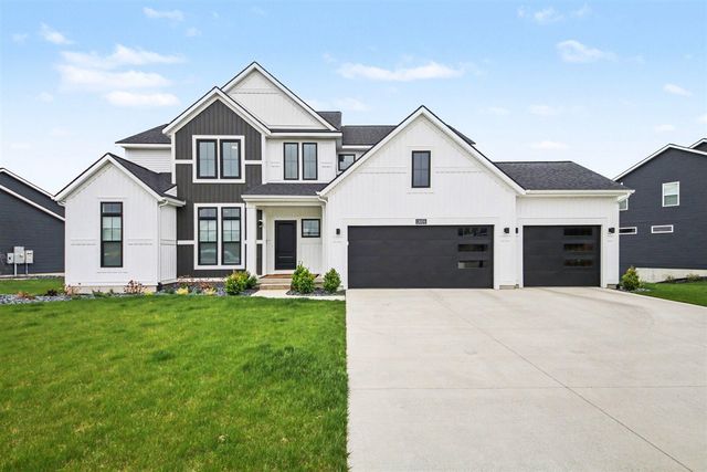 13059 Pine Glen Drive, Grand Haven, MI 49417