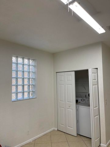 3909 Tree Top Drive 3909, Weston, FL 33332