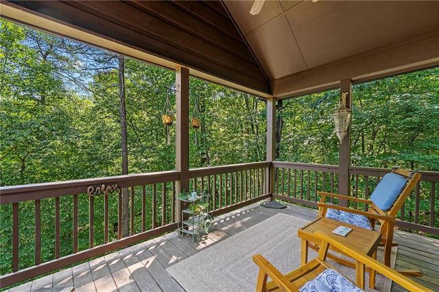 120 Walnut Mountain Court, Ellijay, GA 30536