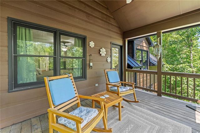 120 Walnut Mountain Court, Ellijay, GA 30536