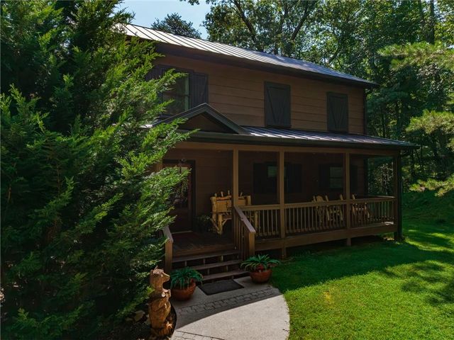 120 Walnut Mountain Court, Ellijay, GA 30536