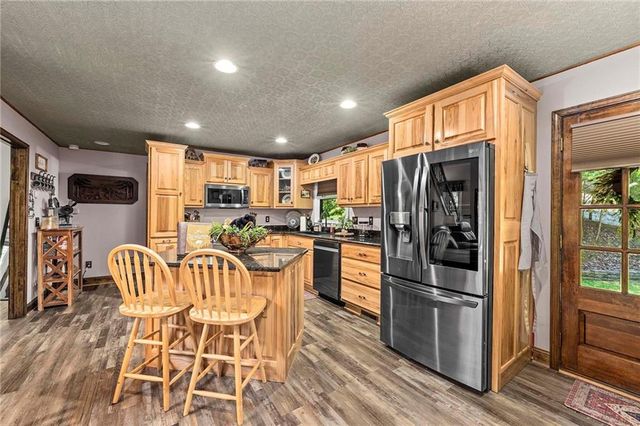 120 Walnut Mountain Court, Ellijay, GA 30536