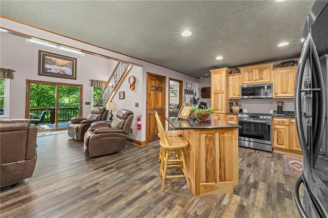 120 Walnut Mountain Court, Ellijay, GA 30536