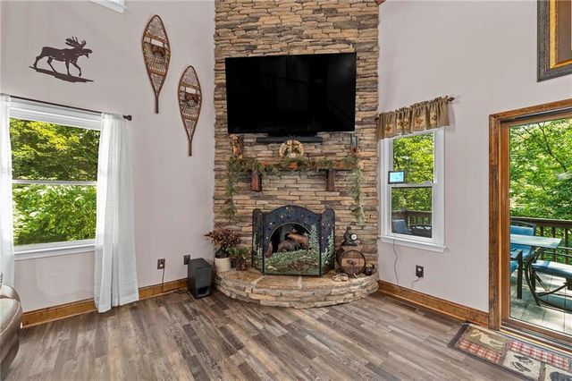 120 Walnut Mountain Court, Ellijay, GA 30536