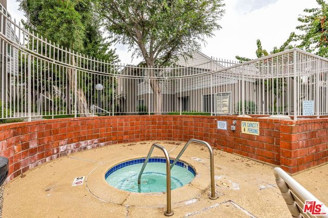 10239 White Oak Avenue 1, Los Angeles, CA 91325
