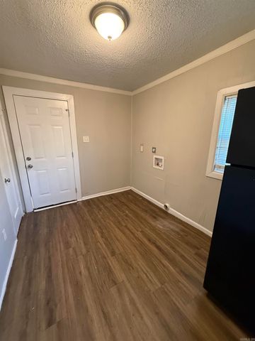 5105 W 28Th Street, Little Rock, AR 72204