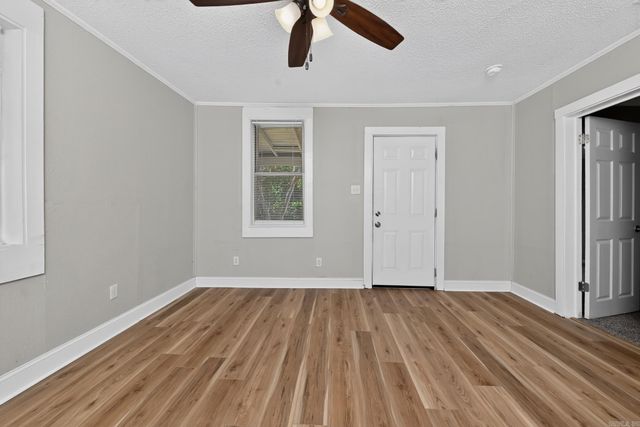 5105 W 28Th Street, Little Rock, AR 72204