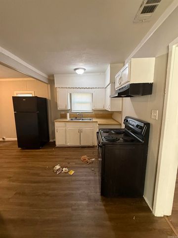 5105 W 28Th Street, Little Rock, AR 72204