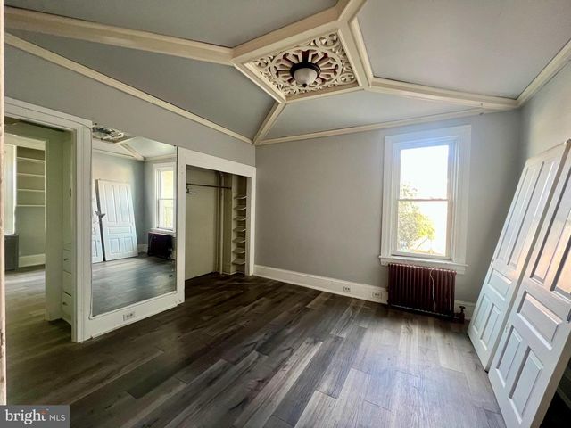 17 S PINE ST, York, PA 17403