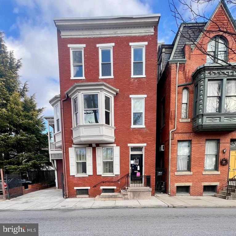 17 S PINE ST, York, PA 17403