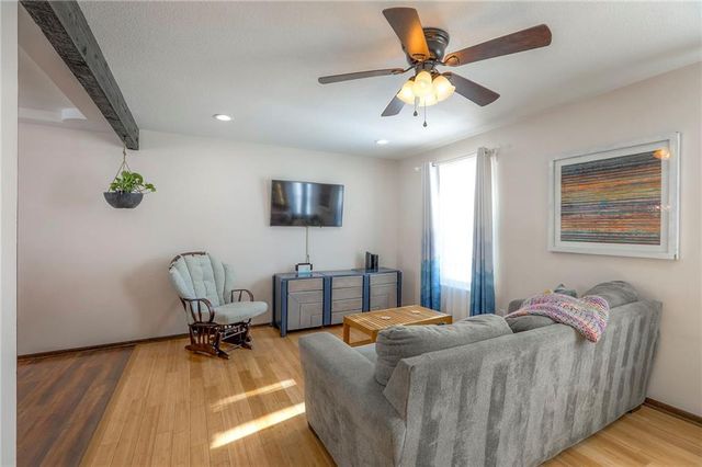 5400 Hazen Avenue, Kansas City, KS 66106