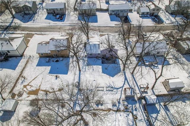 5400 Hazen Avenue, Kansas City, KS 66106