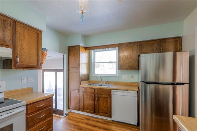 5400 Hazen Avenue, Kansas City, KS 66106