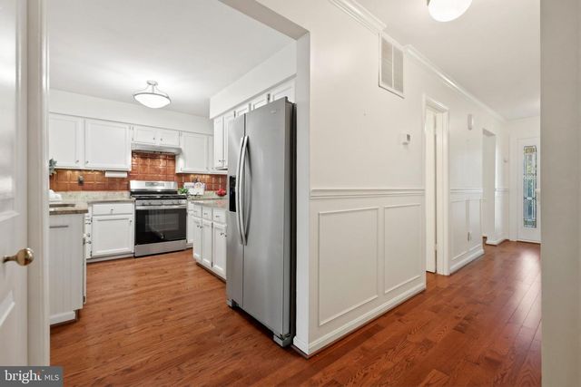 1913 AUBREY PLACE CT, Vienna, VA 22182