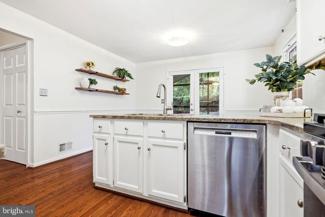 1913 AUBREY PLACE CT, Vienna, VA 22182