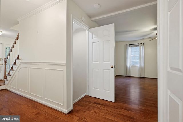 1913 AUBREY PLACE CT, Vienna, VA 22182