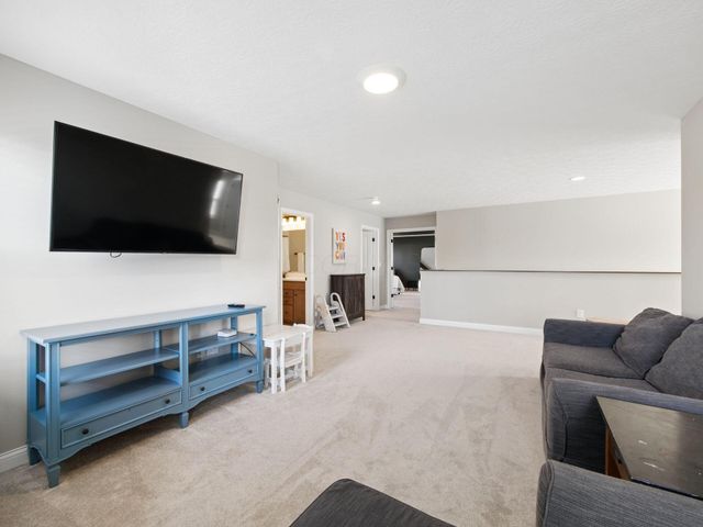 5822 Freight Line Way, Plain City, OH 43064