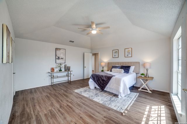 9502 Woodland, San Antonio, TX 78250