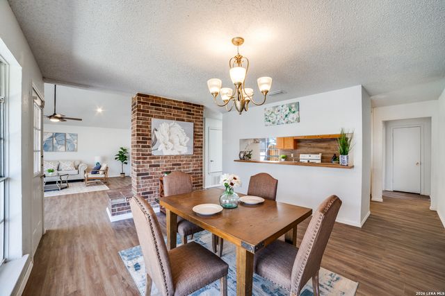 9502 Woodland, San Antonio, TX 78250