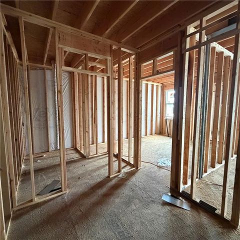 2357 Prairie Creek Drive, Kearney, MO 64060