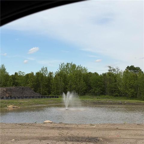 2357 Prairie Creek Drive, Kearney, MO 64060
