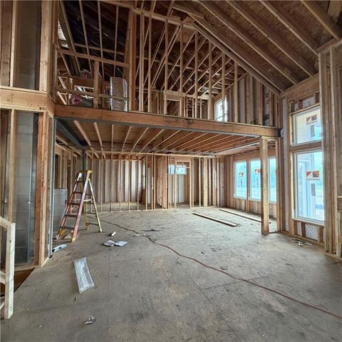 2357 Prairie Creek Drive, Kearney, MO 64060