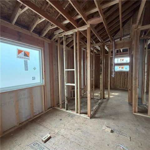 2357 Prairie Creek Drive, Kearney, MO 64060