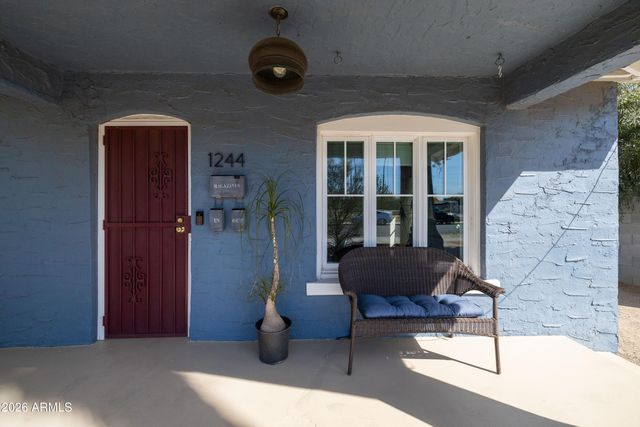 1244 E PALM Lane, Phoenix, AZ 85006