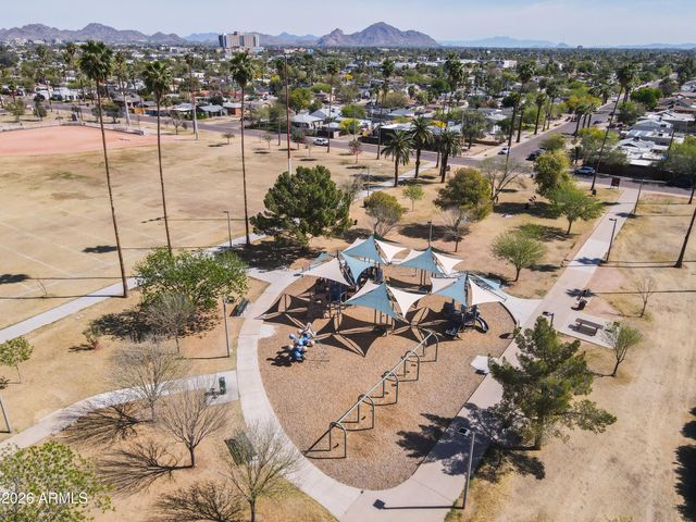 1244 E PALM Lane, Phoenix, AZ 85006