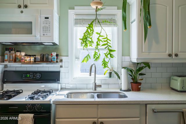 1244 E PALM Lane, Phoenix, AZ 85006